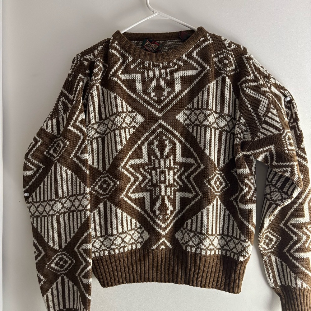 Creatian Sportswear Geometric Knit Sweater